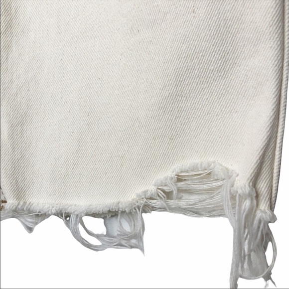 FREE PEOPLE NWT We The Free Frayed Button Fly Jean Shorts Size 25 in Natural - Picture 10 of 15